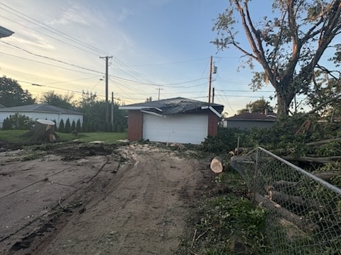 Debris cleanup